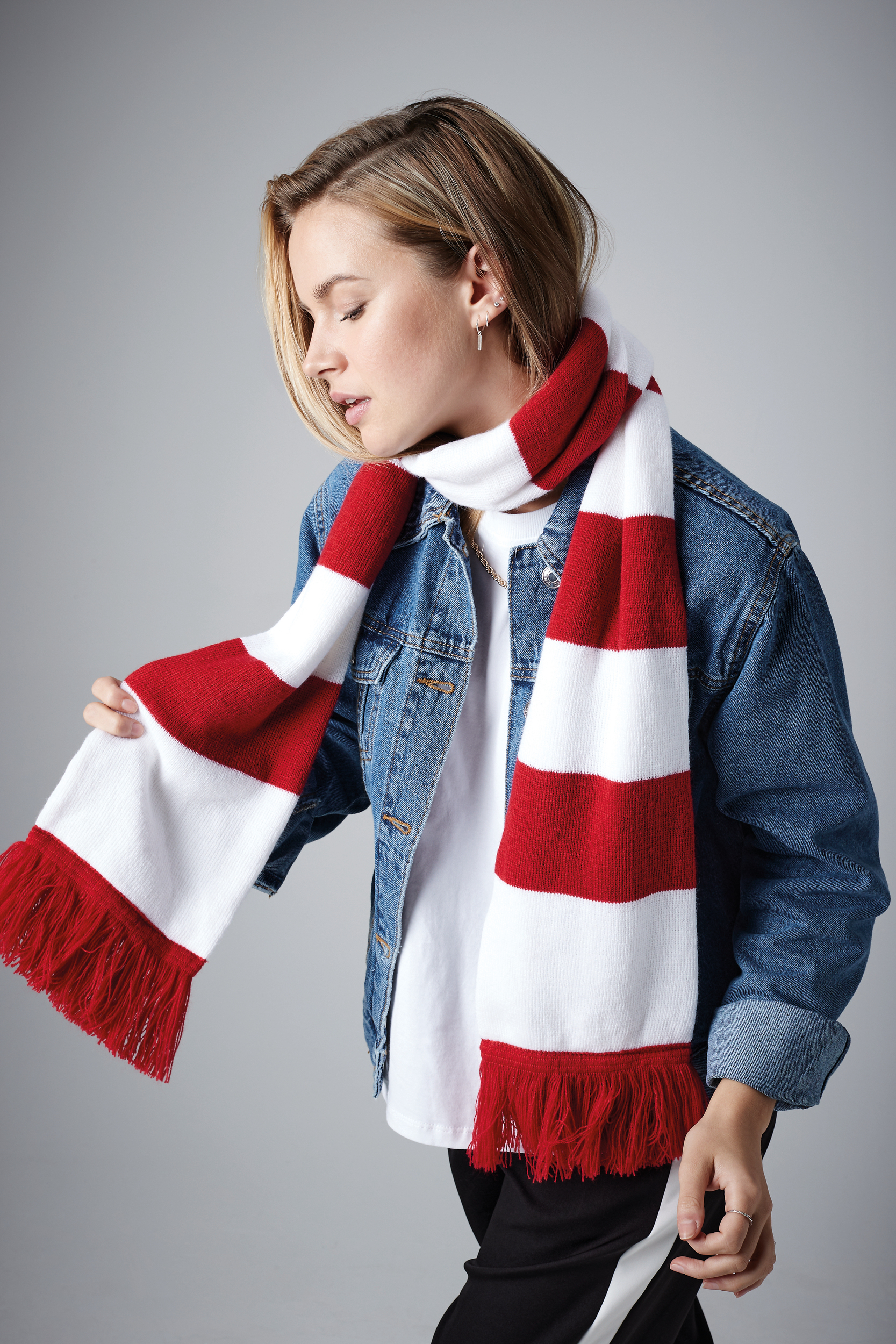 B479 - Bufanda Stadium a rayas