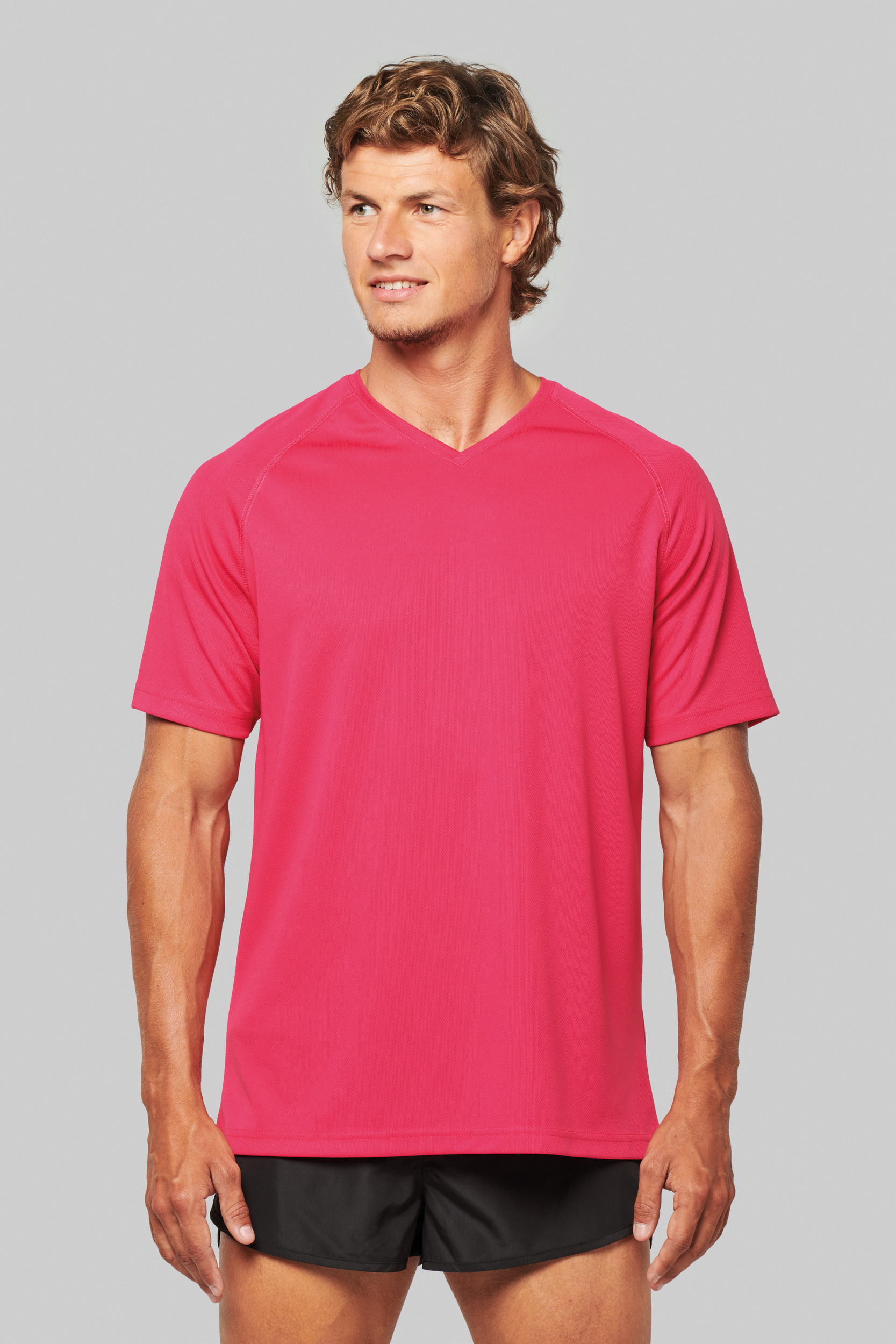 PA476 - Camiseta de deporte cuello de pico hombre