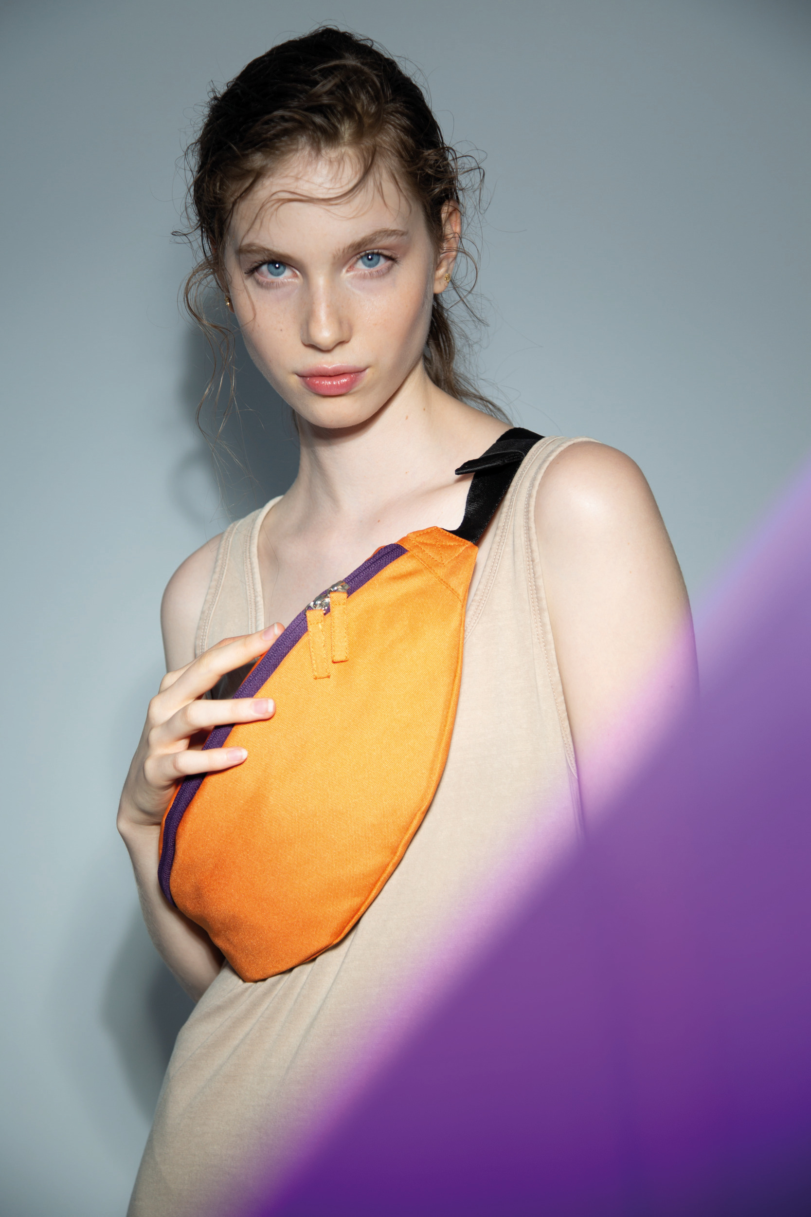 KI0374 - Riñonera clásica reciclada