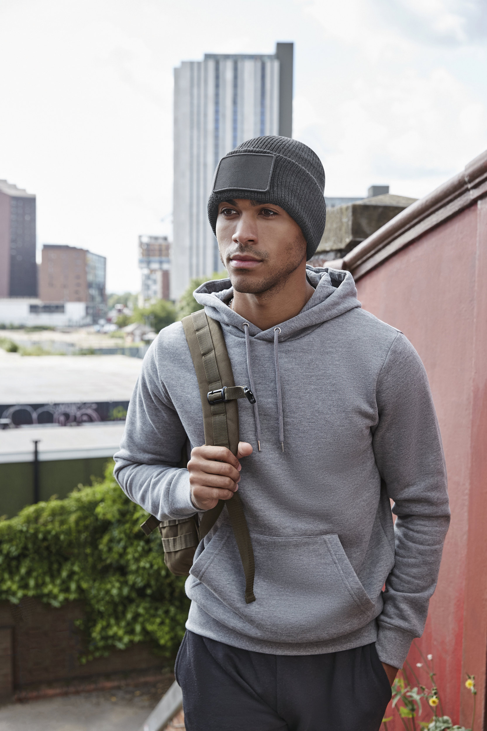 B540 - Gorro Thinsulate™ con parche extraíble