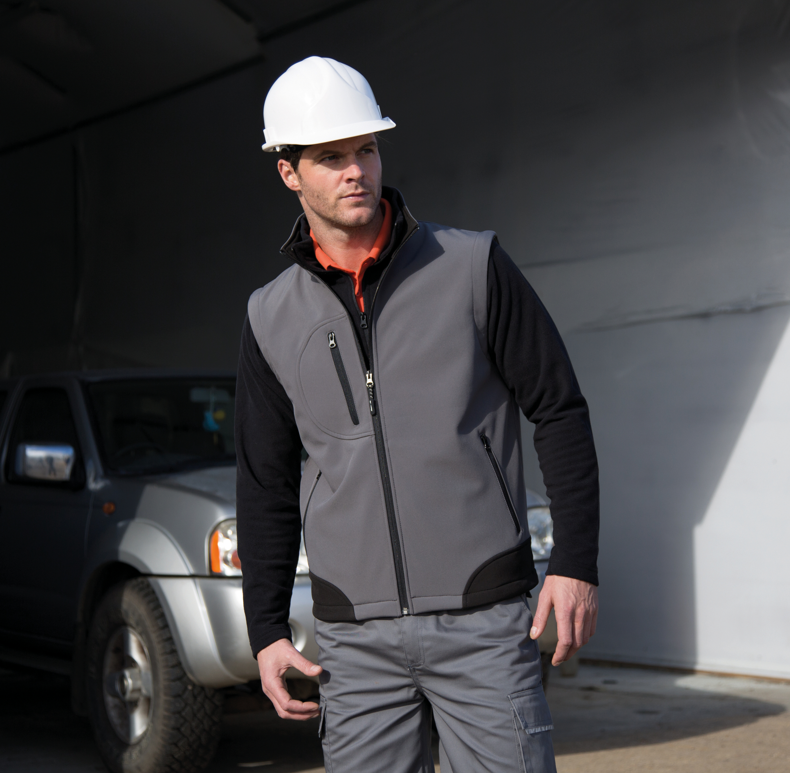 R123 - Chaleco Softshell