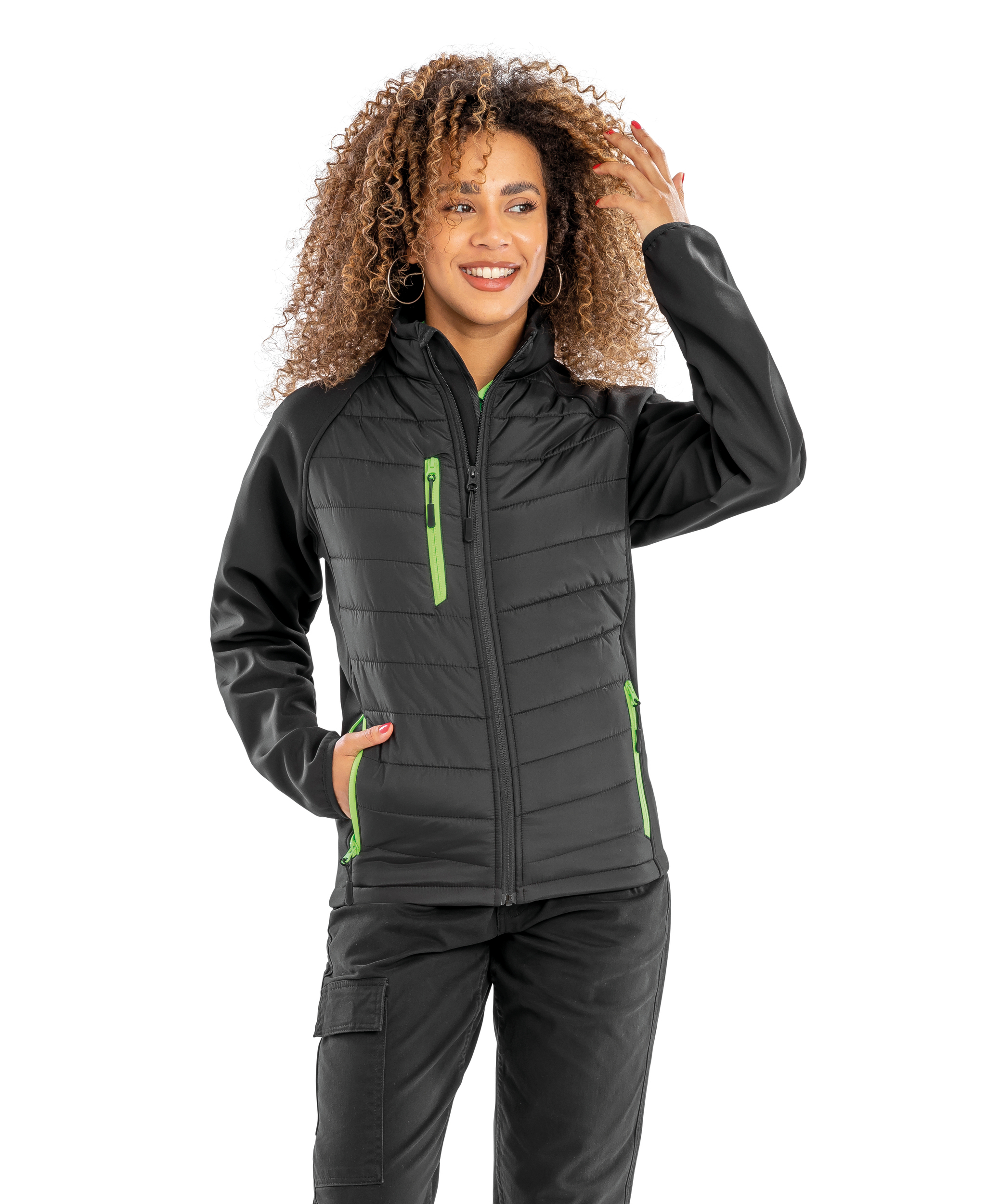 R237X - Chaqueta Softshell Black Compass acolchada reciclada
