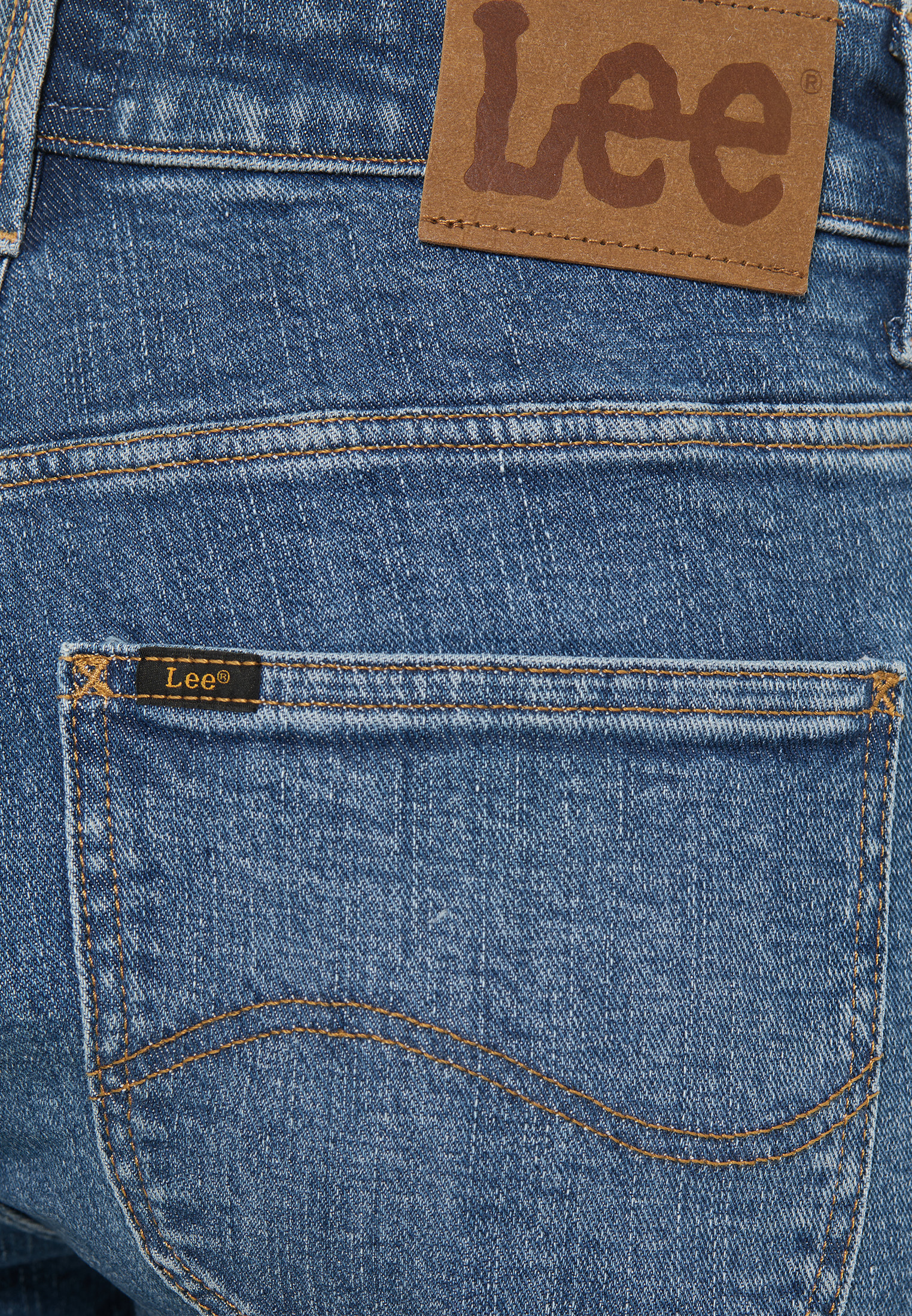 L305 - Vaqueros Elly slim mujer