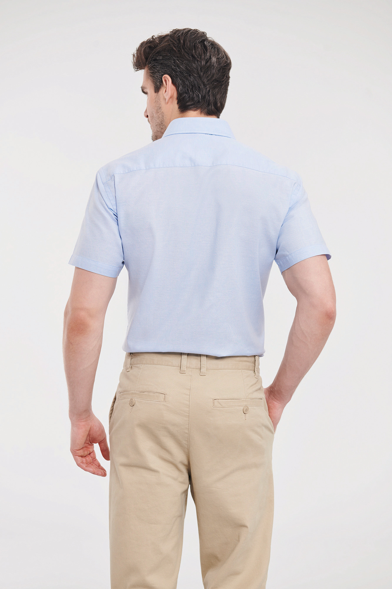 RU923M - Camisa entallada de hombre de tejido oxford manga corta
