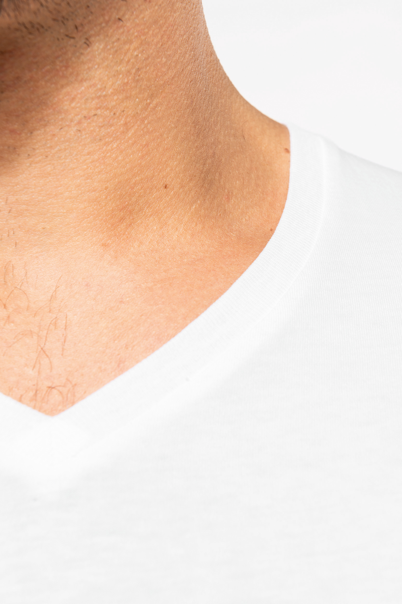 PK306 - Camiseta Supima® cuello de pico manga larga hombre