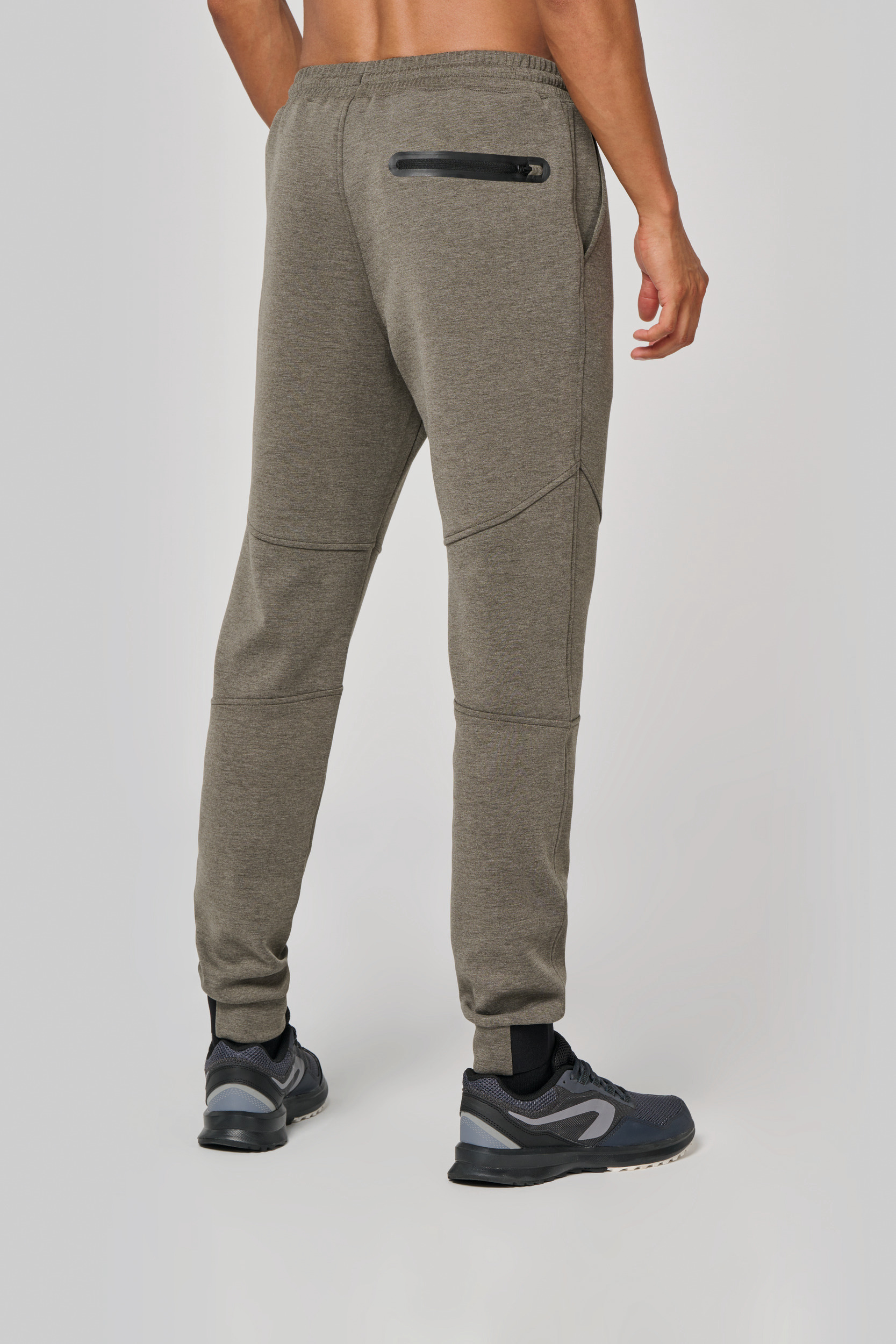 PA1008 - Pantalón de chándal performance hombre