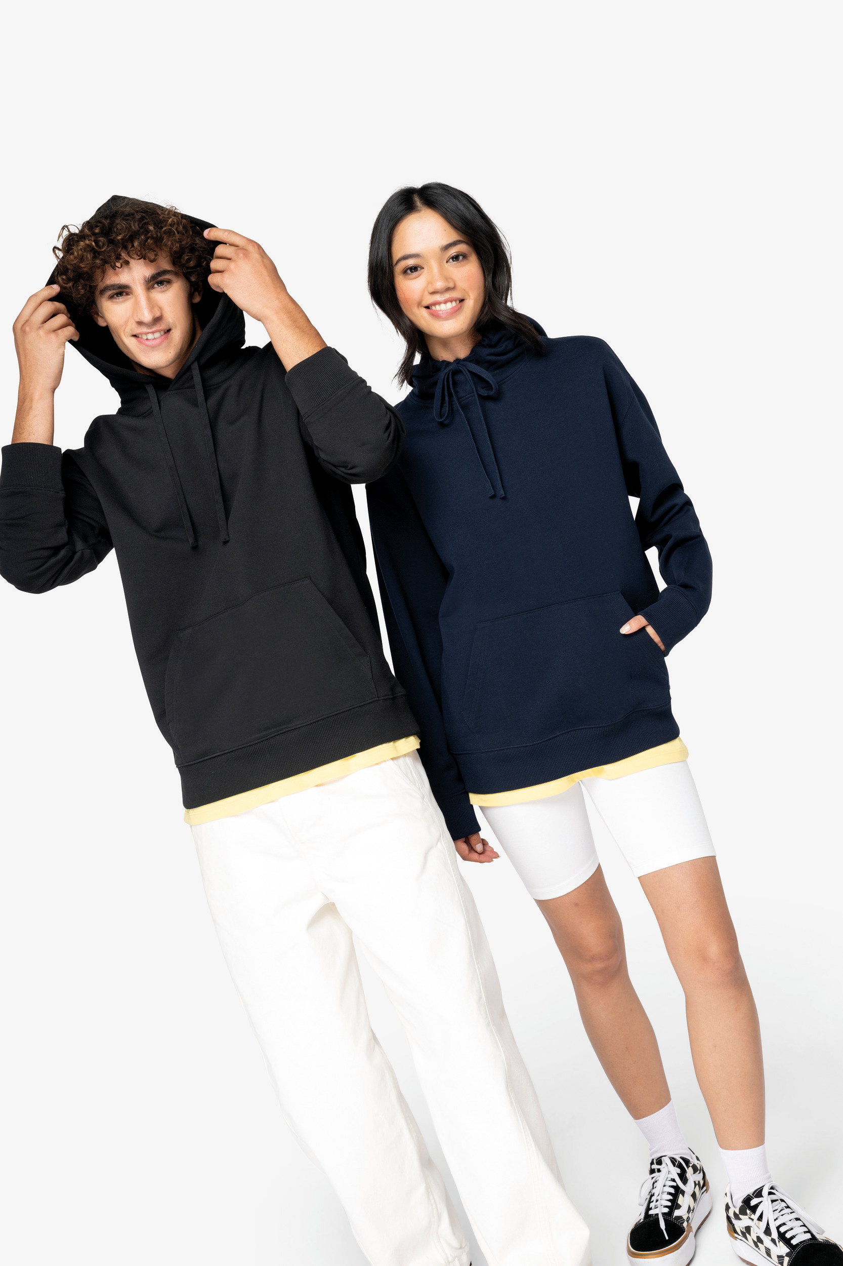 NS431 - Sudadera ecorresponsable con capucha y hombros caídos French Terry unisex