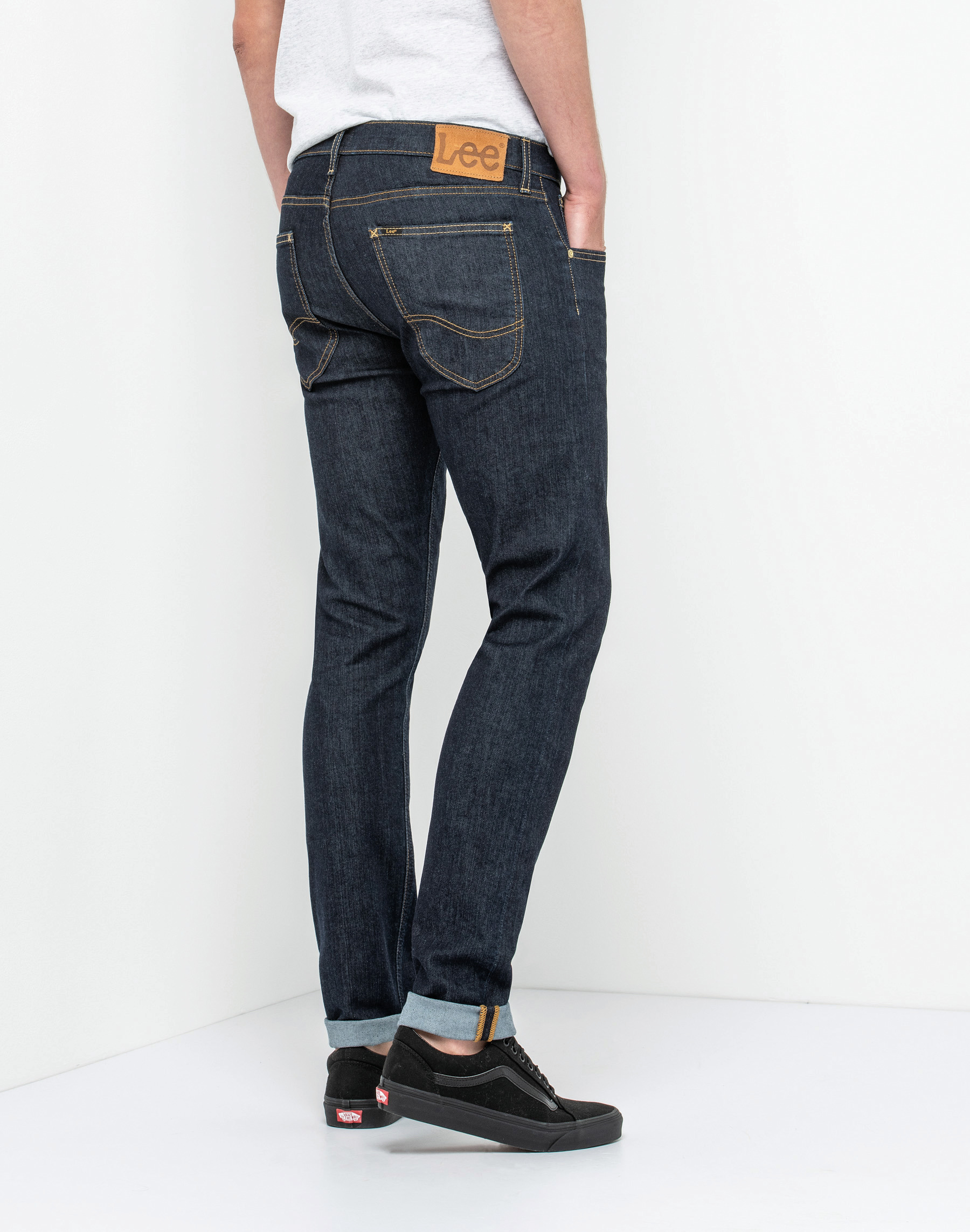 L719 - Vaqueros Luke Slim Tapered hombre